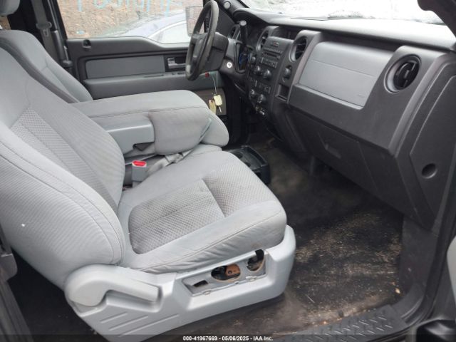 1FTFX1EF2EFC24139 Ford F-150 Stx