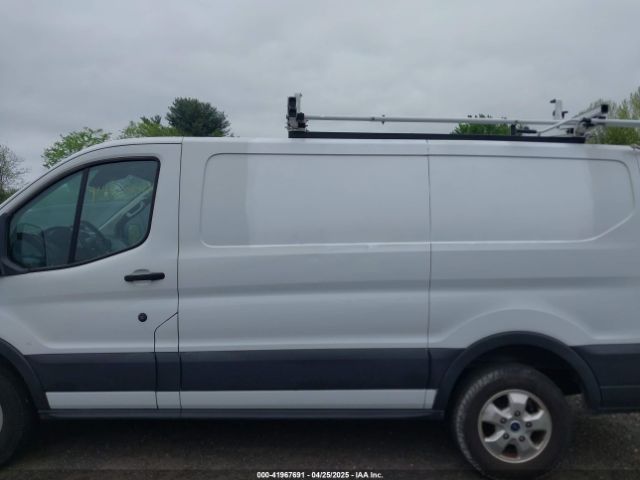 1FTYR1ZM3JKB52073 Ford Transit-250