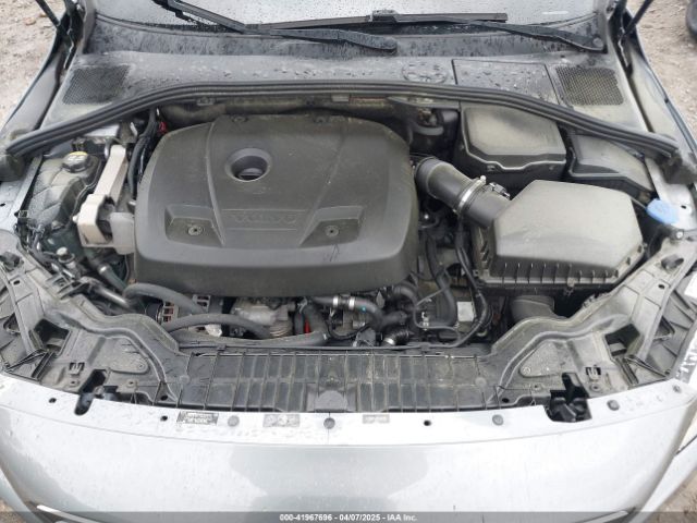 2016 VOLVO S60 YV126MFJ2G2406126 Photo 9