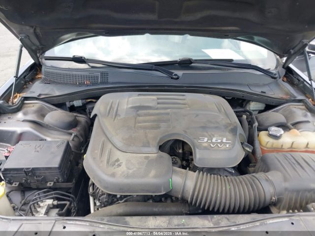 2C3CCAAG1FH887073 Chrysler 300 Limited