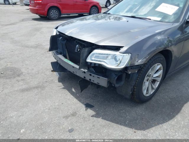 2C3CCAAG1FH887073 Chrysler 300 Limited
