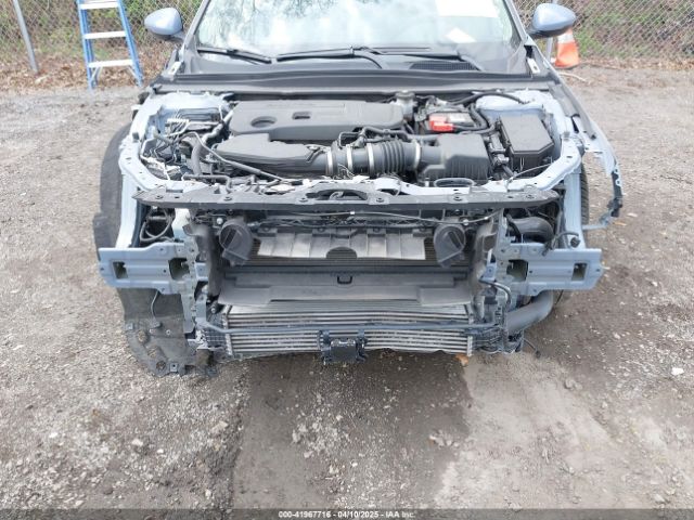 1HGCV2F97MA031909 Honda Accord Touring
