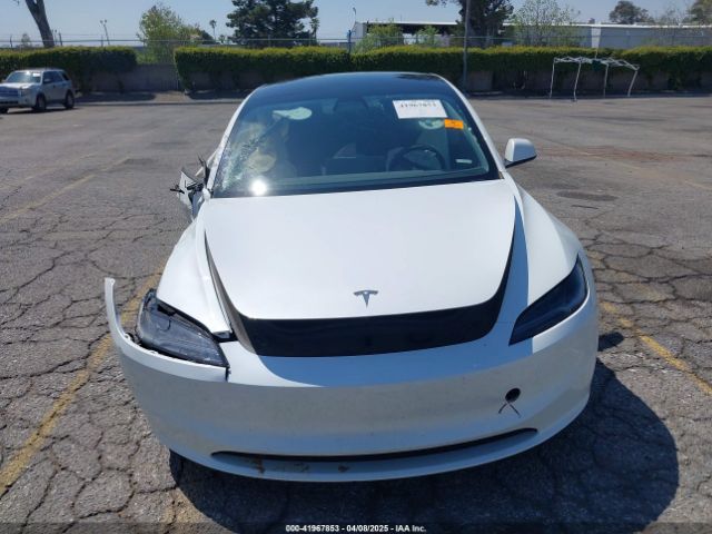 5YJ3E1EA1SF876795 Tesla 2025