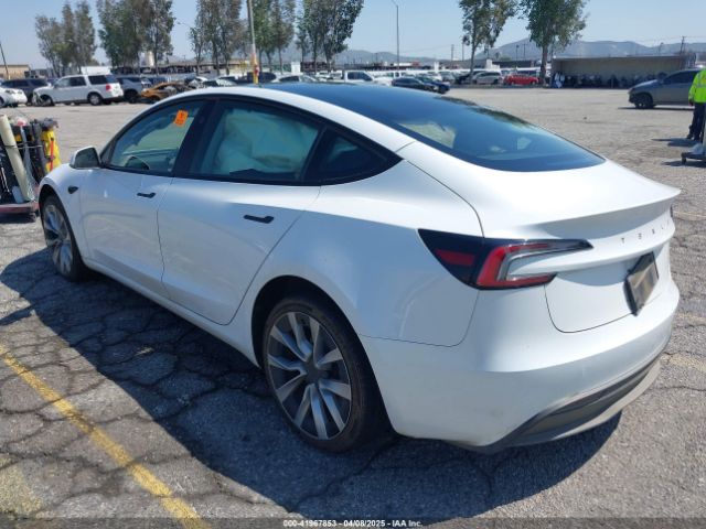 5YJ3E1EA1SF876795 Tesla 2025