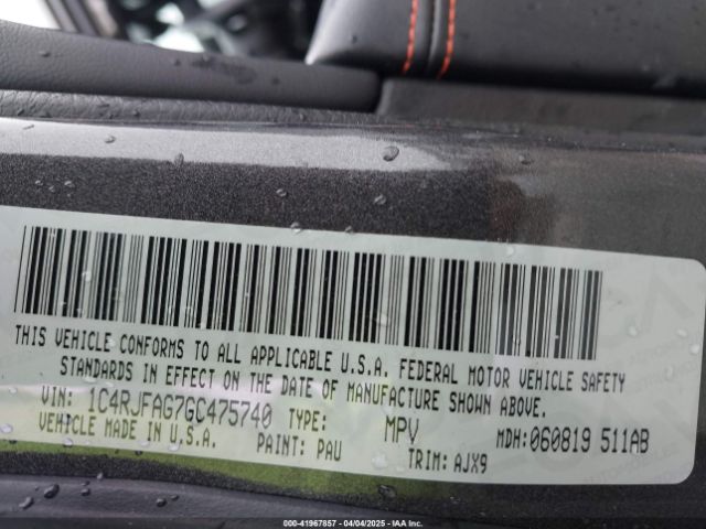 1C4RJFAG7GC475740 Jeep Grand Cherokee 75th Anniversary