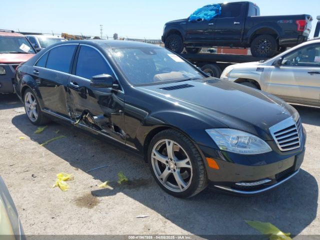 2013 MERCEDES-BENZ S 550 WDDNG9EB3DA523390