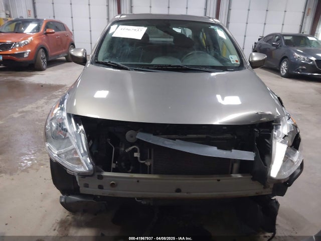 3N1CN7AP4GL880090 Nissan Versa 1.6 Sv