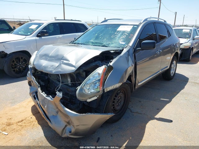 Nissan Rogue Select S 2015 JN8AS5MTXFW669760 Image 2
