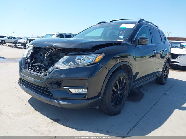 5N1AT2MT5JC740683 Nissan ROGUE SV