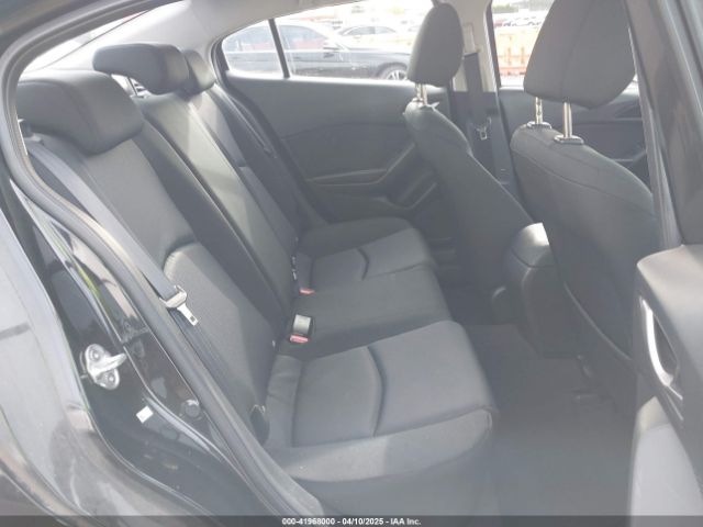 JM1BM1U79F1221335 Mazda Mazda3 I Sport