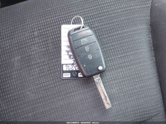 5XYKT4A65FG659155 KIA SORENTO LX