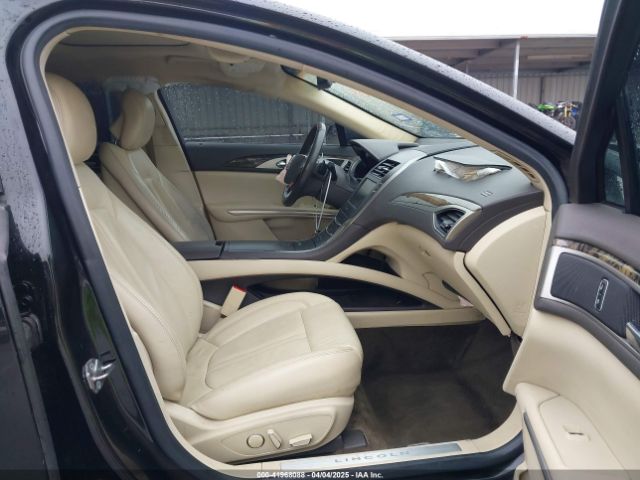 3LN6L2G90FR621891 Lincoln MKZ