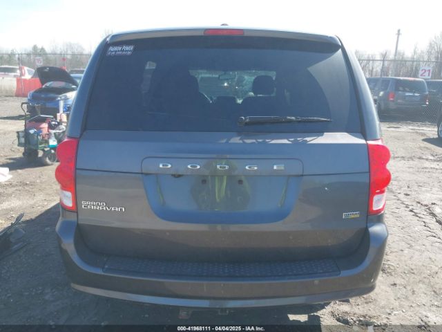 2C4RDGBG9JR215348 Dodge Grand Caravan Se Plus