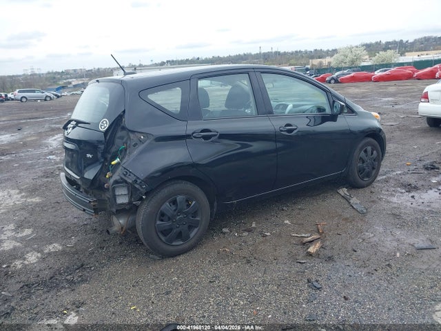 3N1CE2CP5GL408366 Nissan 2016