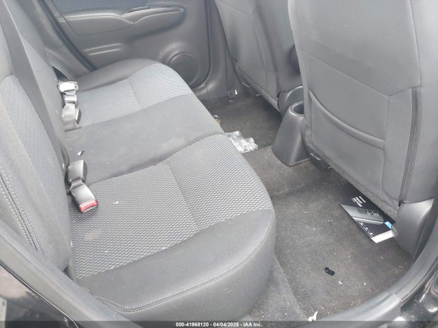 3N1CE2CP5GL408366 Nissan 2016