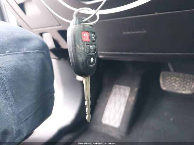 5TDZKRFH0FS066671 Toyota Highlander Le Plus V6