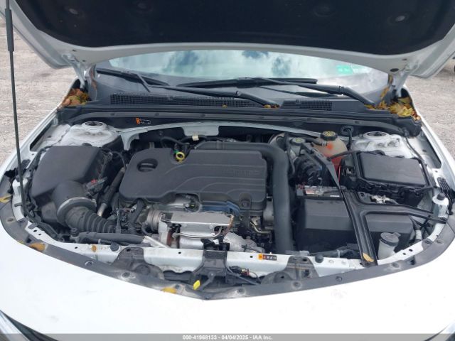 1G1ZD5ST1NF124095 Chevrolet Malibu Fwd Lt