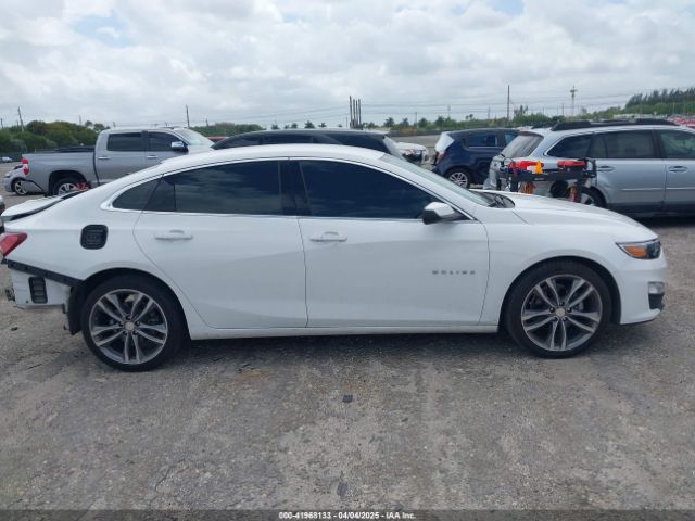 1G1ZD5ST1NF124095 Chevrolet Malibu Fwd Lt