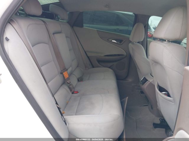1G1ZD5ST1NF124095 Chevrolet Malibu Fwd Lt