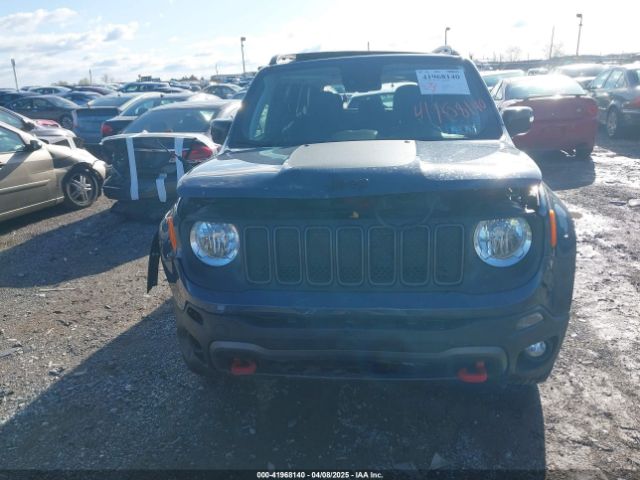 ZACNJDC13PPP74002 Jeep Renegade Trailhawk 4x4
