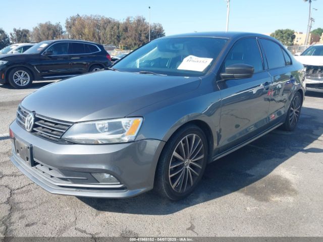 3VWD17AJ5GM231530 Volkswagen Jetta 1.8t Sport