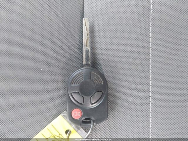 1FMCU9GX3FUA21298 Ford ESCAPE SE