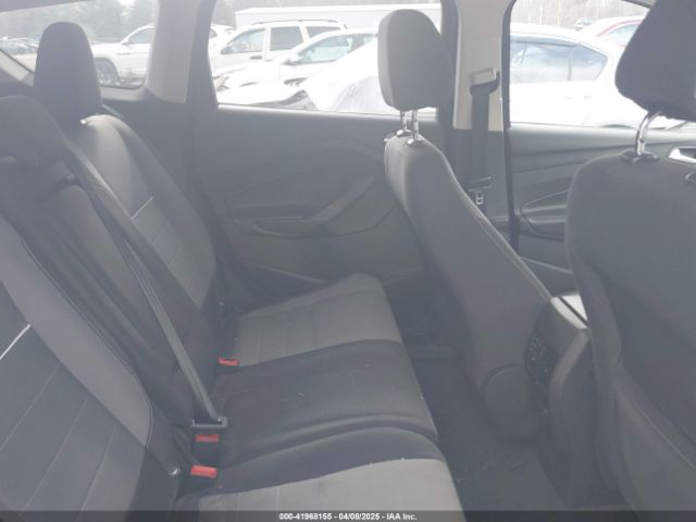 1FMCU9GX3FUA21298 Ford ESCAPE SE
