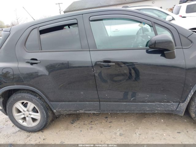 KL7CJKSB6LB033191 Chevrolet Trax Fwd Ls
