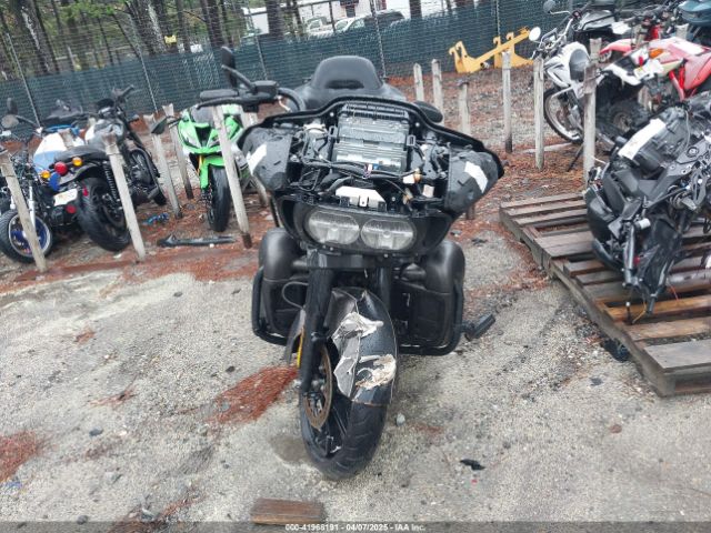 2021 HARLEY-DAVIDSON FLTRK 1HD1KZF15MB667593 Photo 4
