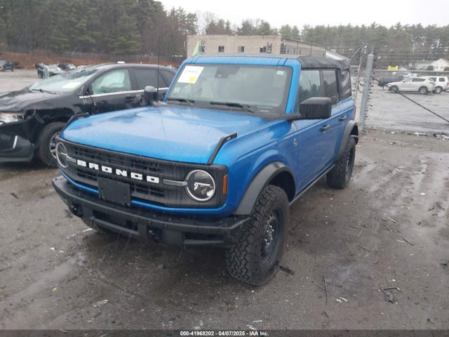 Ford Bronco Black Diamond 2023 1FMDE5BH8PLB71229 Image 2