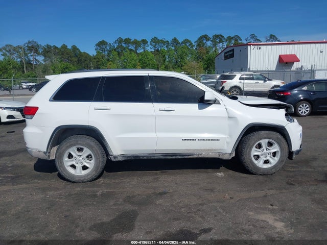 1C4RJEAG9HC731159 Jeep Grand Cherokee Laredo 4x2