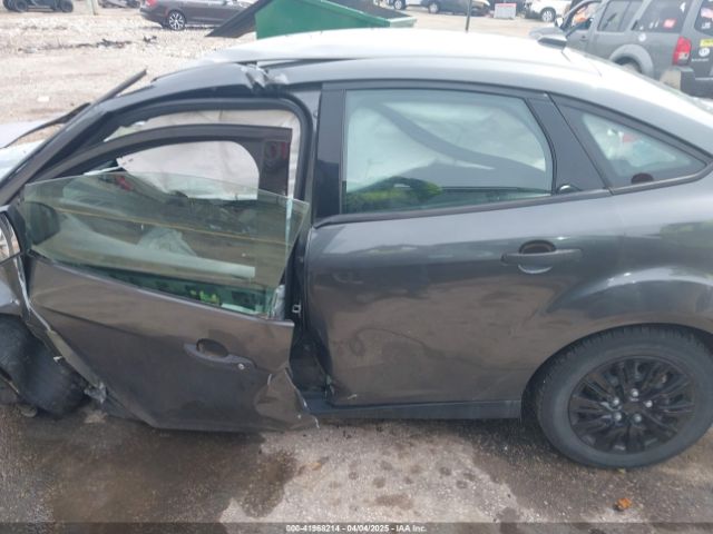 1FADP3E29JL227881 Ford FOCUS S