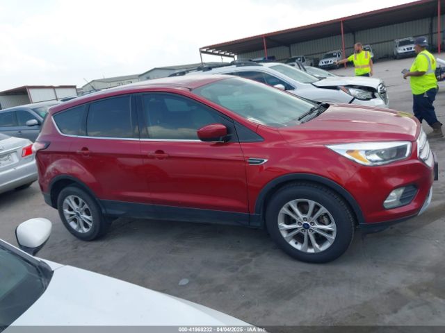 1FMCU0GD8HUE72005 Ford ESCAPE SE