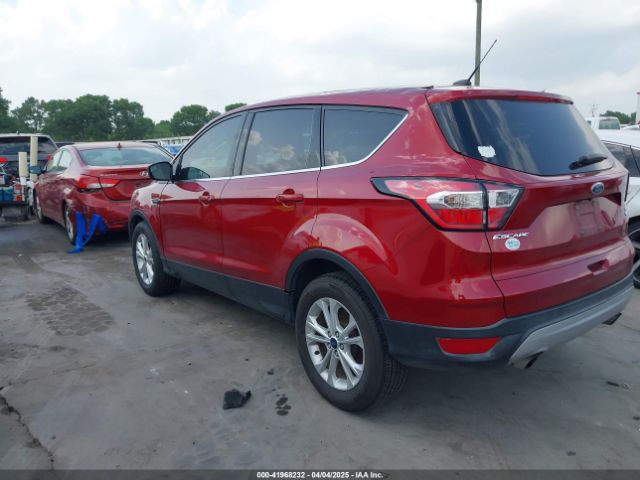 1FMCU0GD8HUE72005 Ford ESCAPE SE