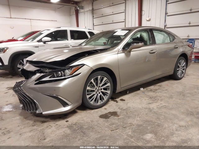58AD11D11MU007968 Lexus ES 250