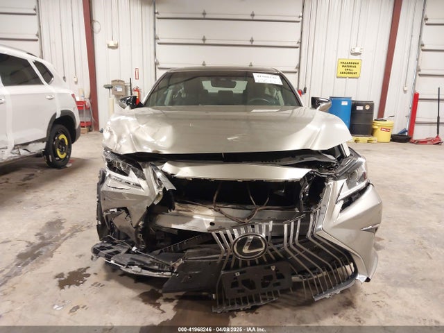 58AD11D11MU007968 Lexus ES 250