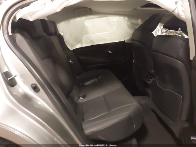 58AD11D11MU007968 Lexus ES 250