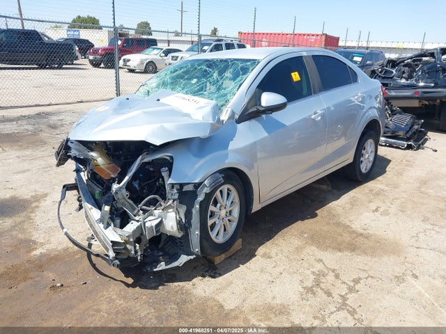 1G1JD5SH5H4147761 Chevrolet Sonic Lt Auto