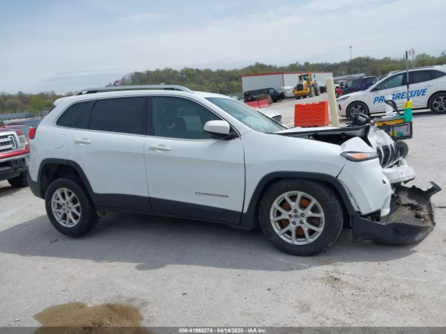 1C4PJLCB6FW706695 Jeep Cherokee Latitude