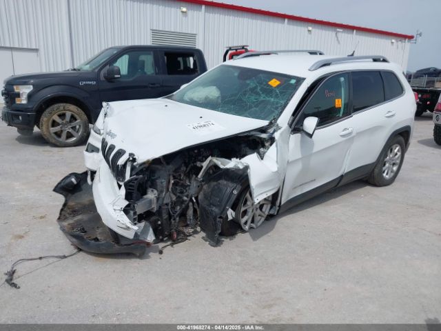 1C4PJLCB6FW706695 Jeep Cherokee Latitude