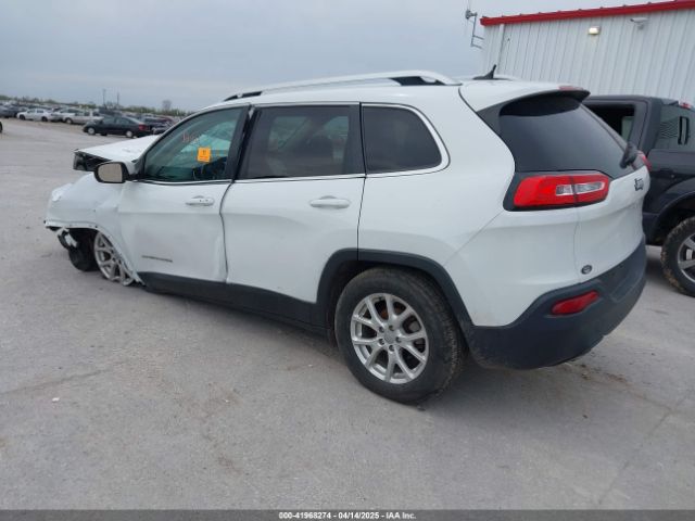 1C4PJLCB6FW706695 Jeep Cherokee Latitude