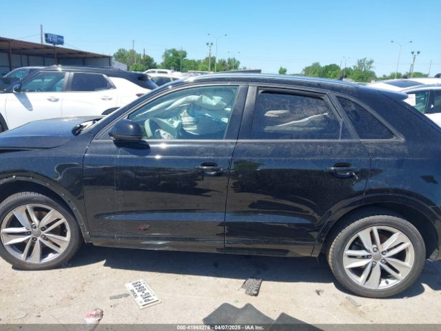 WA1ECCFS9HR008929 Audi Q3 2.0t Premium