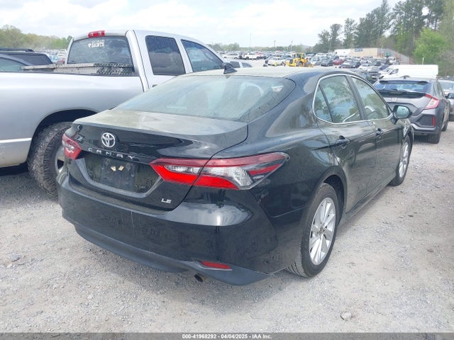 4T1C11AK1MU573886 Toyota CAMRY LE