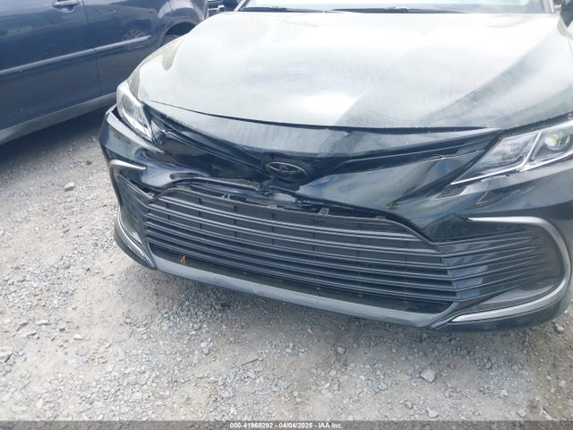 4T1C11AK1MU573886 Toyota CAMRY LE