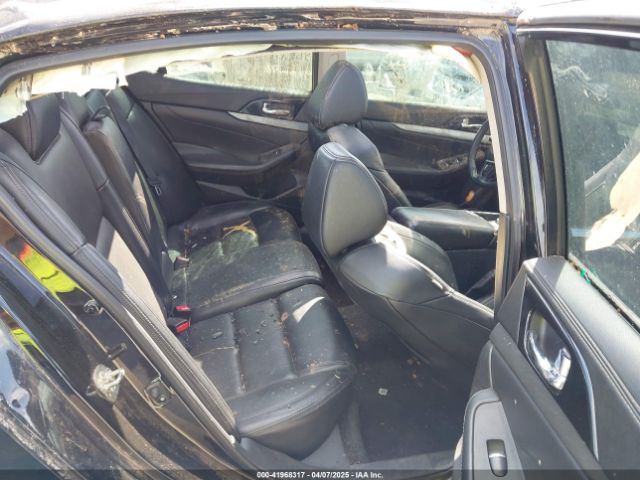 1N4AA6AP3JC399198 Nissan Maxima 3.5 Sl