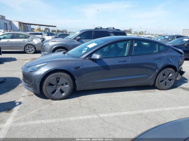 5YJ3E1EA5PF401299 Tesla Model 3 Rear-wheel Drive