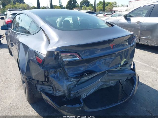 5YJ3E1EA5PF401299 Tesla Model 3 Rear-wheel Drive
