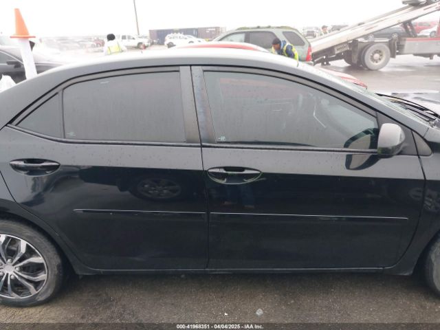 5YFBURHE5HP607076 Toyota COROLLA LE