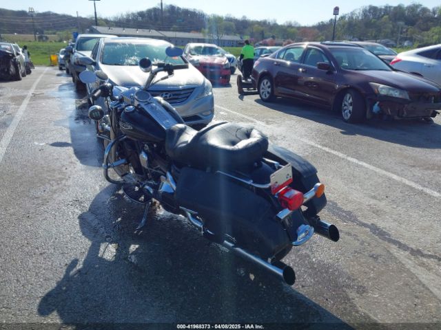 2005 HARLEY-DAVIDSON FLHRCI 1HD1FRW1X5Y617498 Photo 2