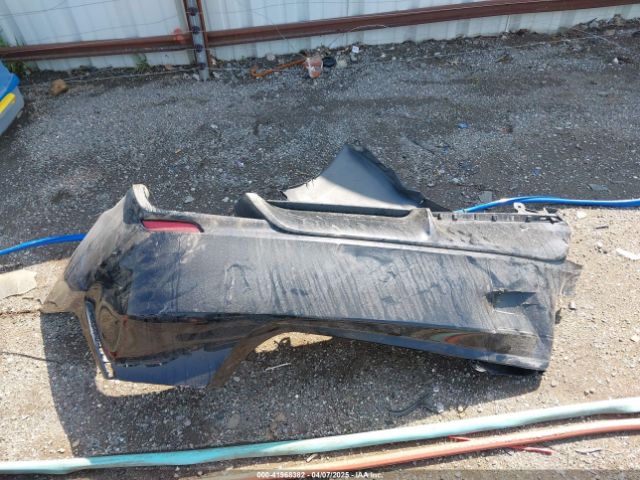 4T1B11HK0JU608379 Toyota CAMRY SE